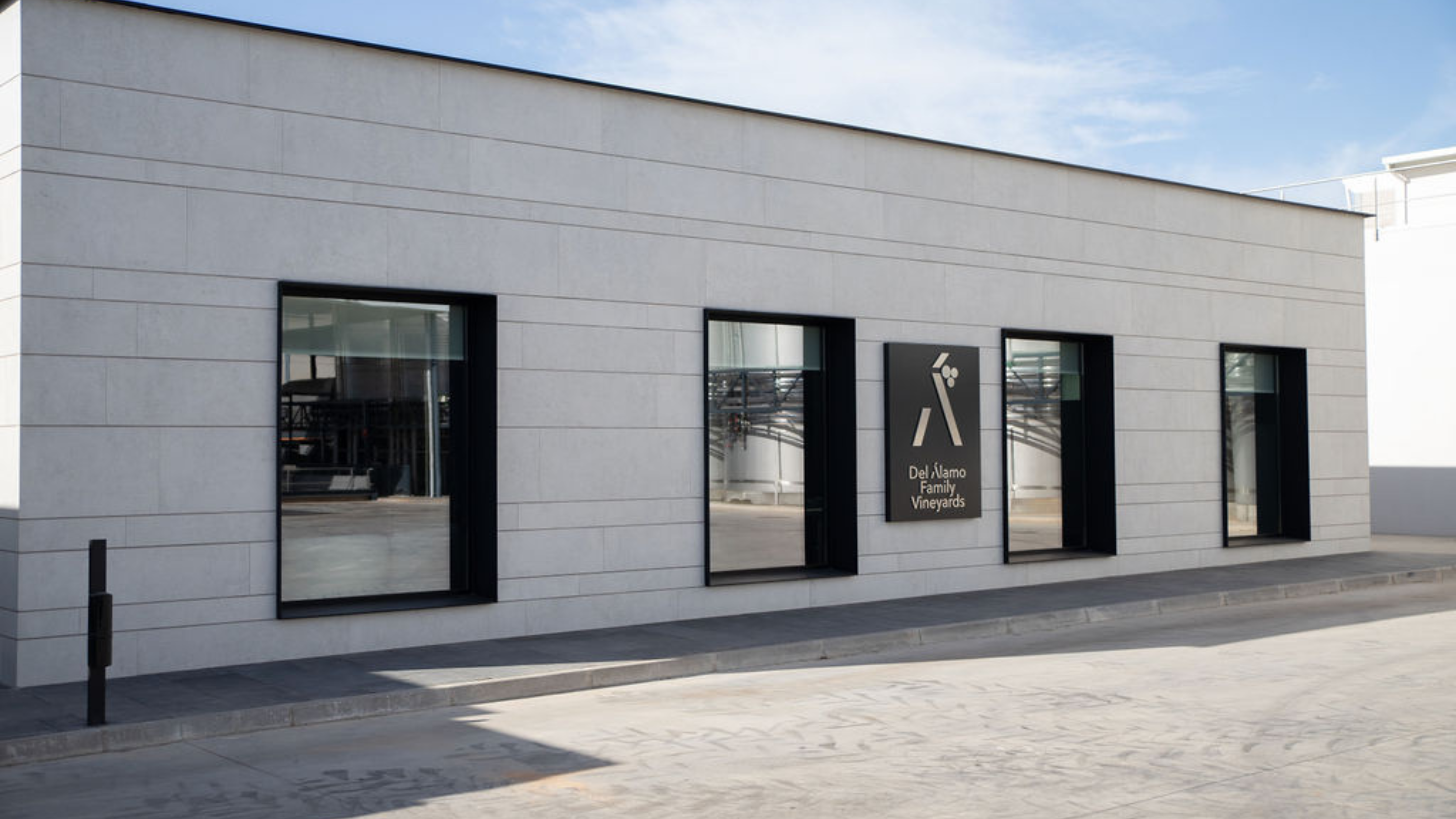 Oficinas bodega Del Álamo Family Vineyards